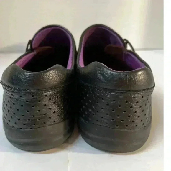 Bionica black shoes size 10 M  - Picture 3 of 6